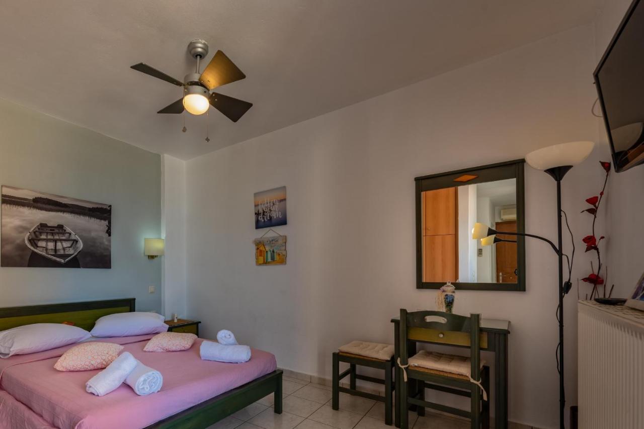 Seafront Spirit Apartments Закинтос Екстериор снимка