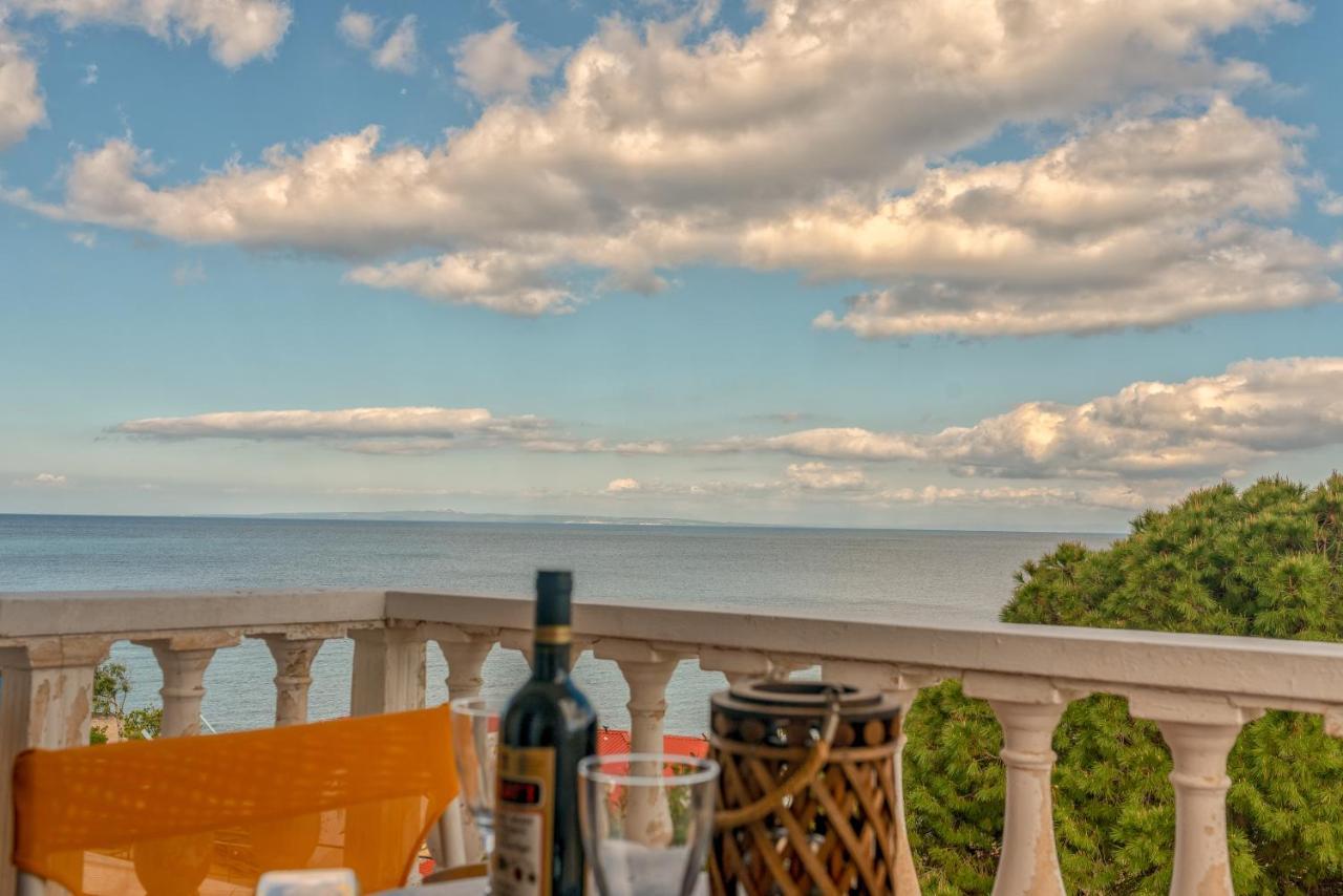 Seafront Spirit Apartments Закинтос Екстериор снимка