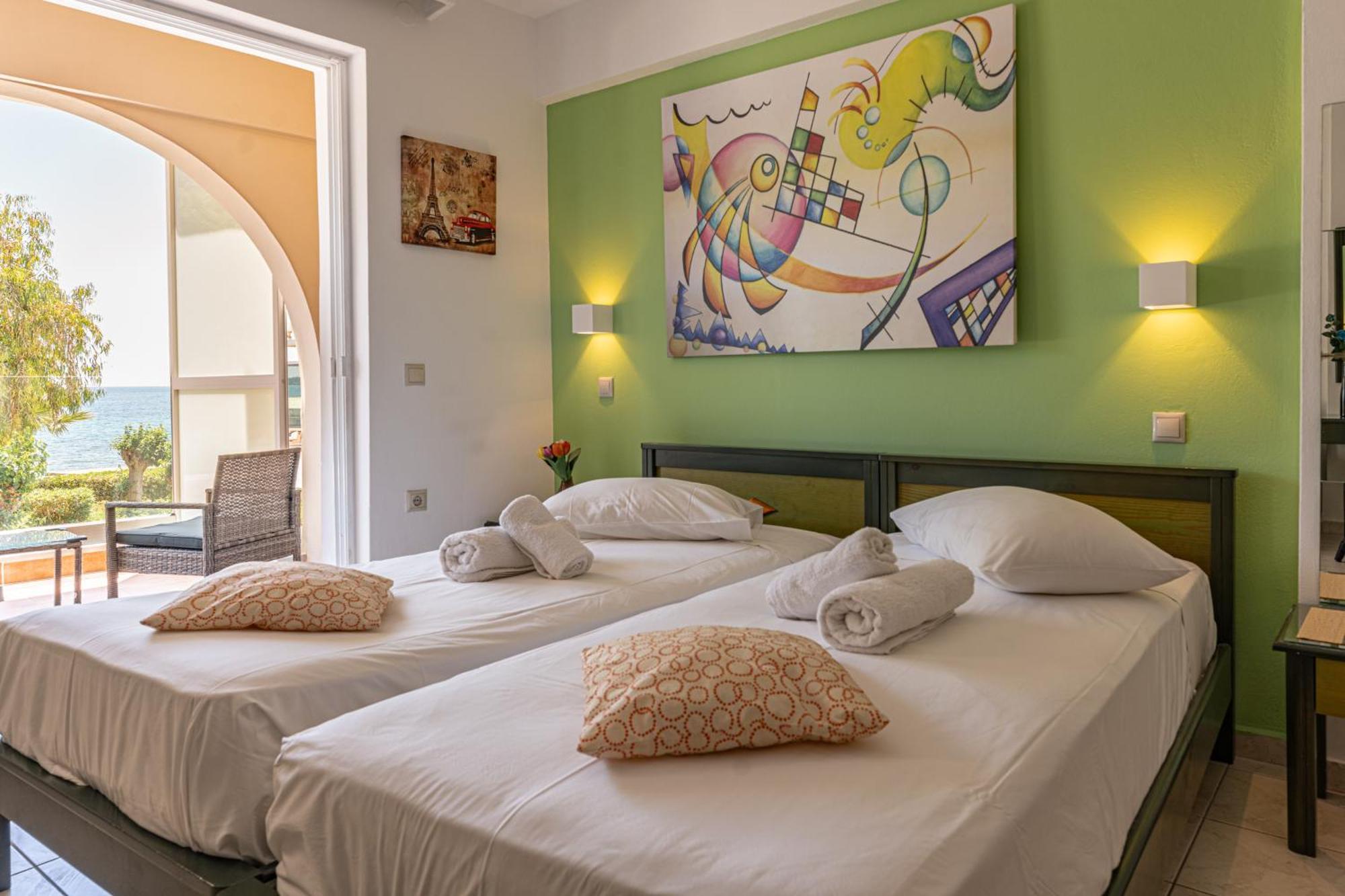 Seafront Spirit Apartments Закинтос Екстериор снимка