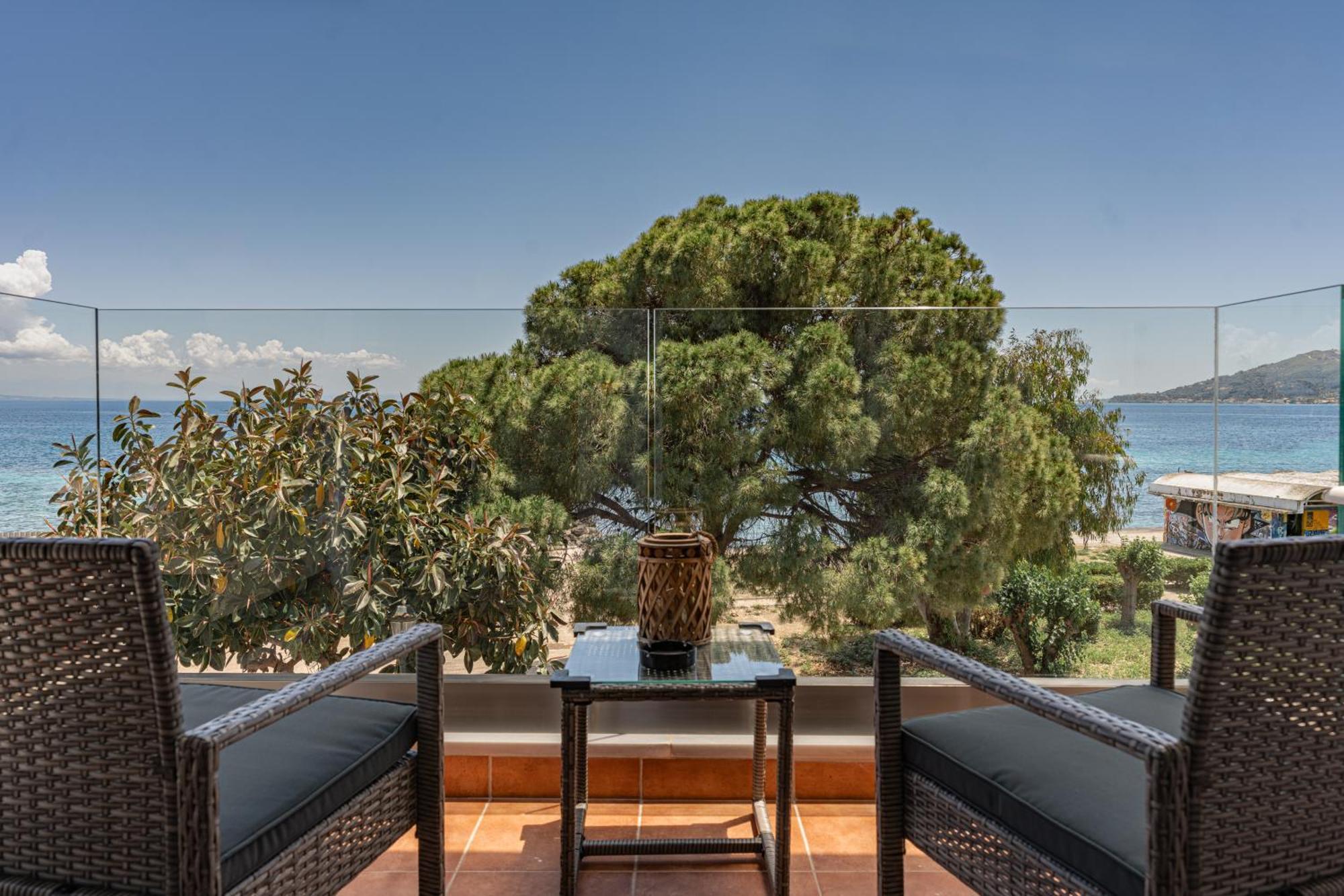 Seafront Spirit Apartments Закинтос Стая снимка